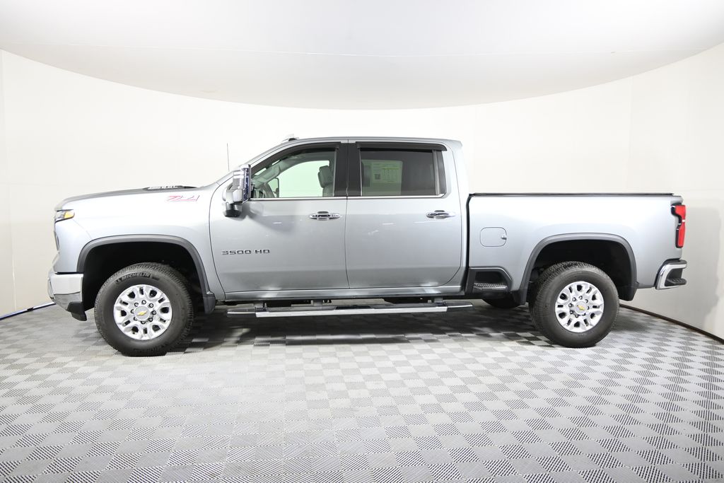 Used 2024 Chevrolet Silverado 3500HD LTZ with VIN 2GC4YUE71R1107213 for sale in Forest Lake, Minnesota