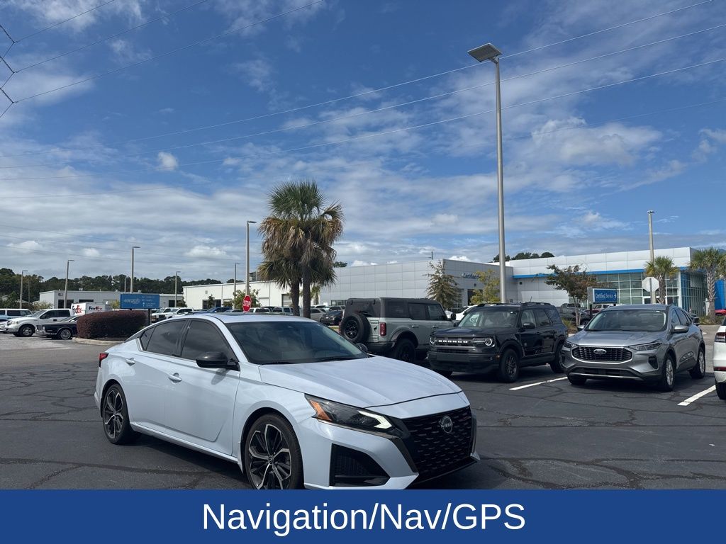2023 Nissan Altima 2.5 SR