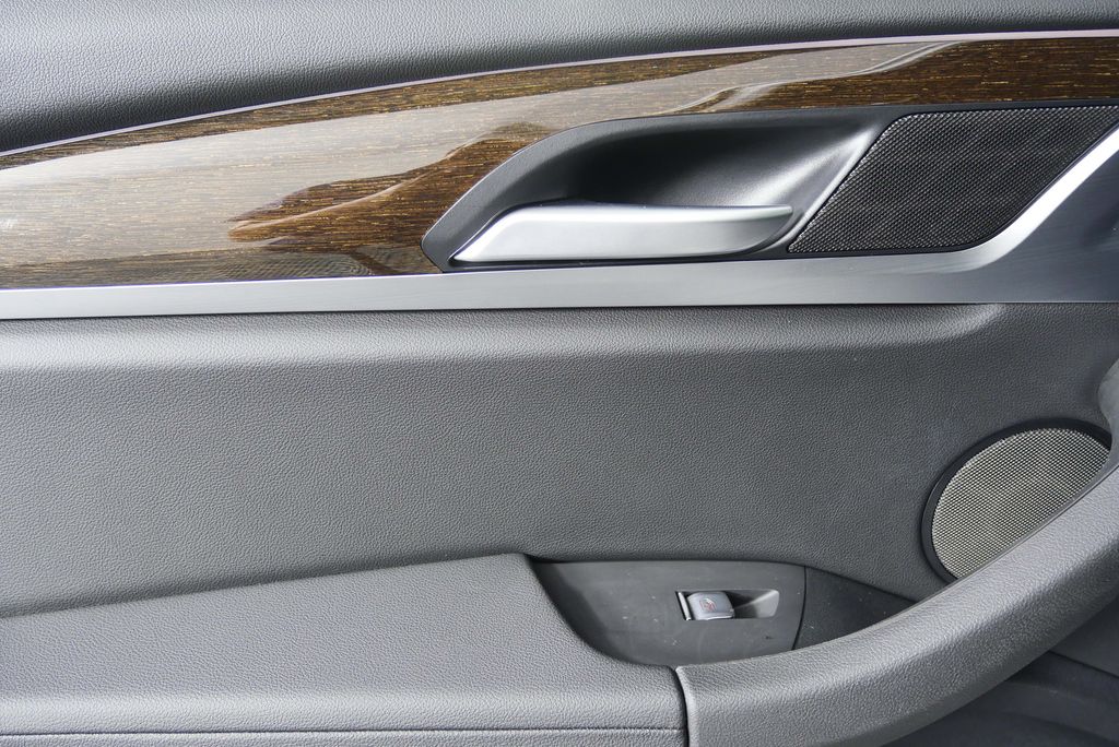 Thumbnail: 2024 BMW X3 - 14