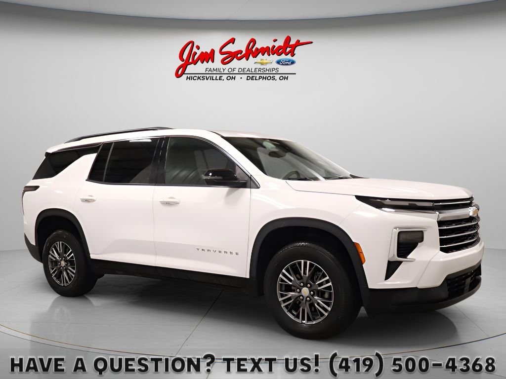 Summit White 2026 Chevrolet Traverse SUV / Crossover Four-Wheel Drive 8-Speed Automatic