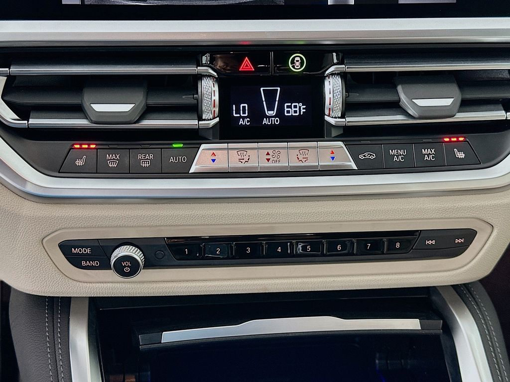 Thumbnail: 2023 BMW 4 Series - 16