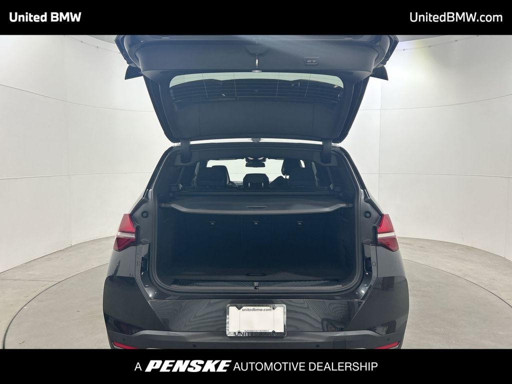 Thumbnail: 2026 BMW X3 - 21