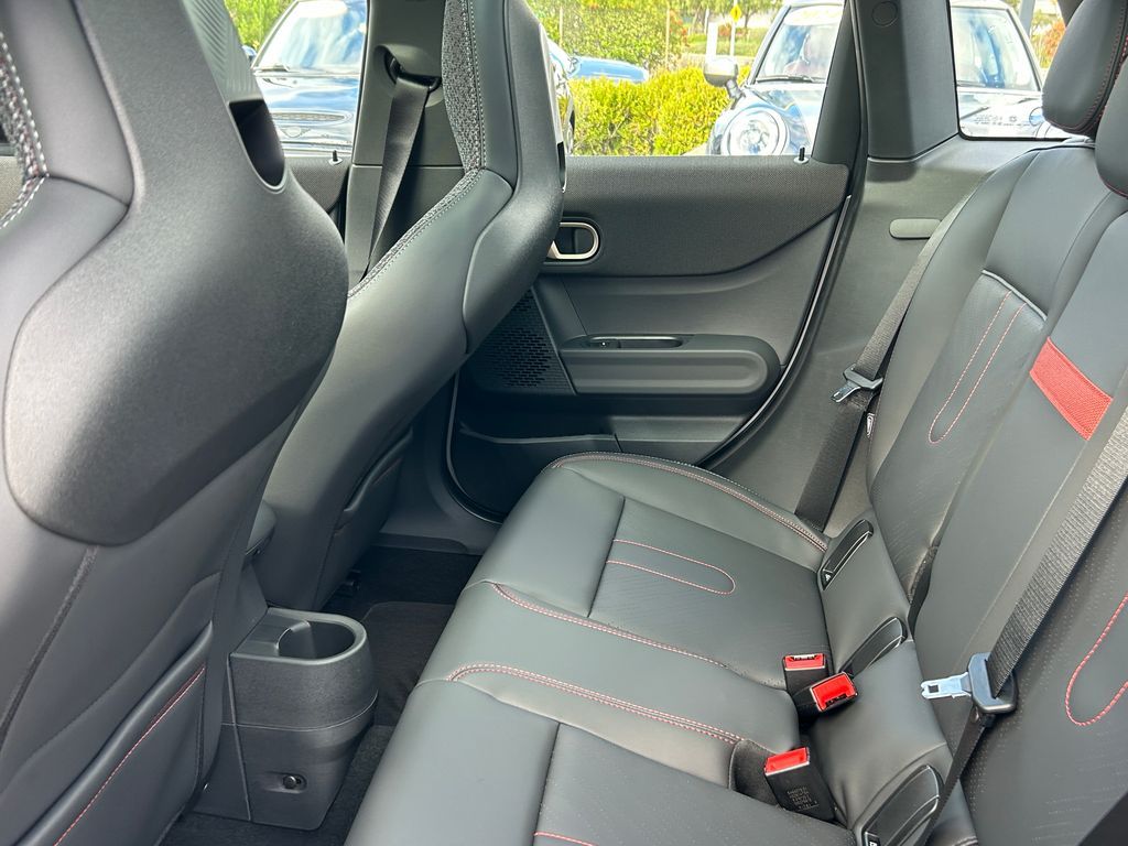 Thumbnail: 2026 MINI Cooper - 29