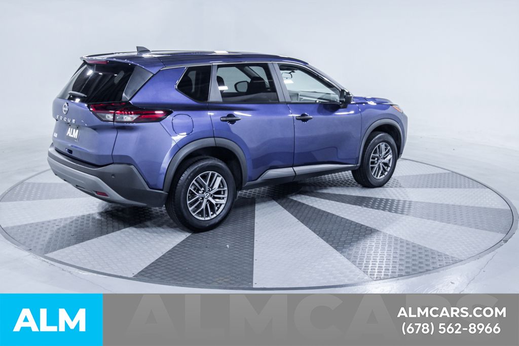 Used 2023 Blue Nissan S image 10