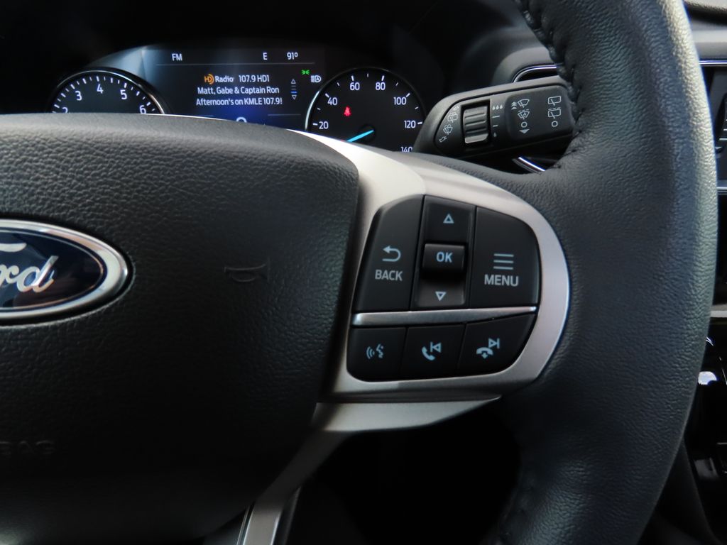 2023 Ford Explorer Limited 12