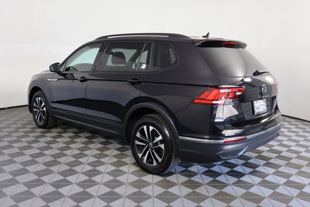 Thumbnail: 2024 Volkswagen Tiguan - 6