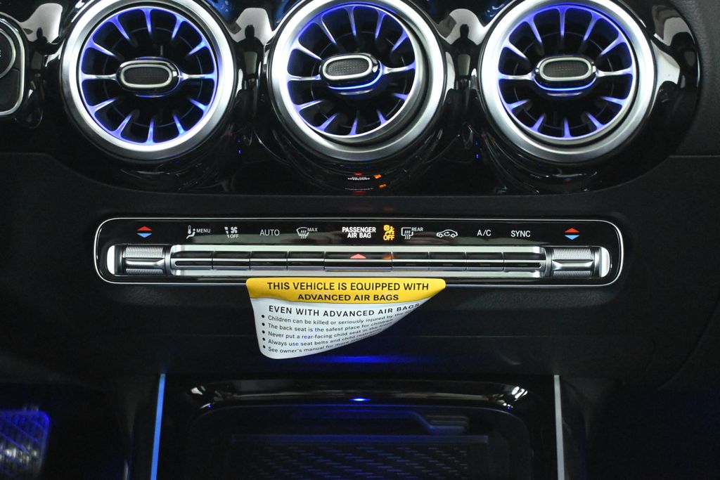 Thumbnail: 2026 Mercedes-Benz GLA - 18