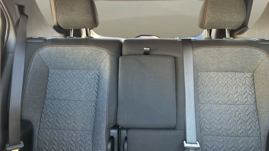 used 2023 Chevrolet Equinox car, priced at $23,450