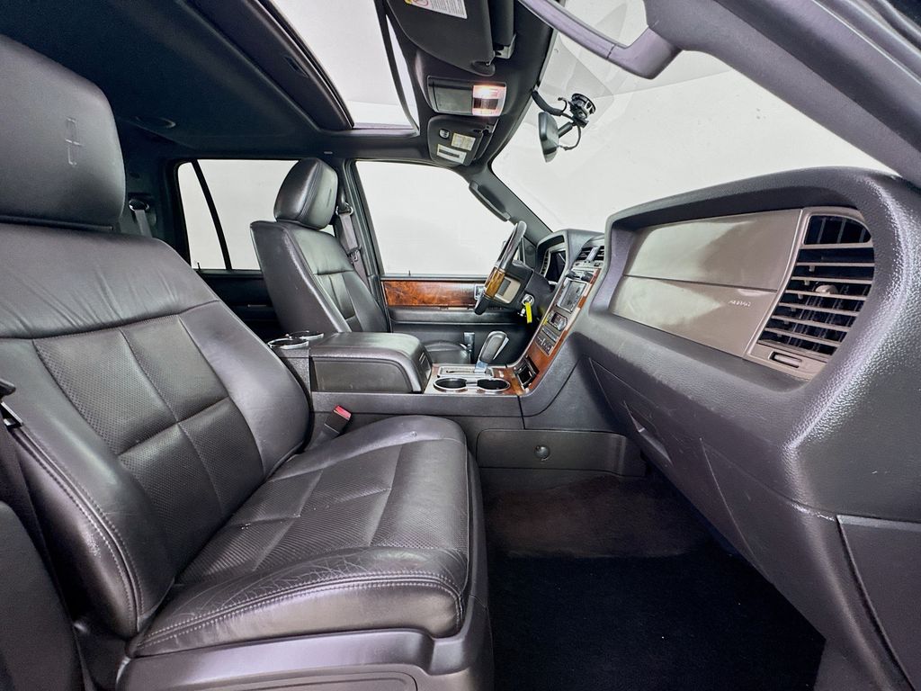 Used Car 2013 Lincoln Navigator L  Base For Sale Under $10,000 In Austin, Texas