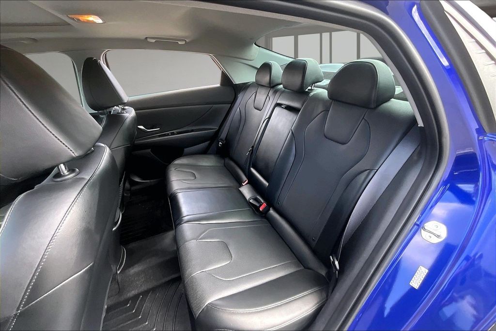 Used 2023 Hyundai Elantra Sedan