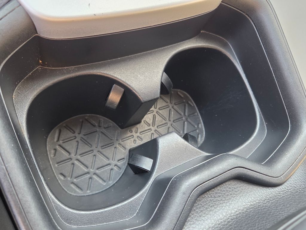Used 2021 Toyota RAV4 SUV