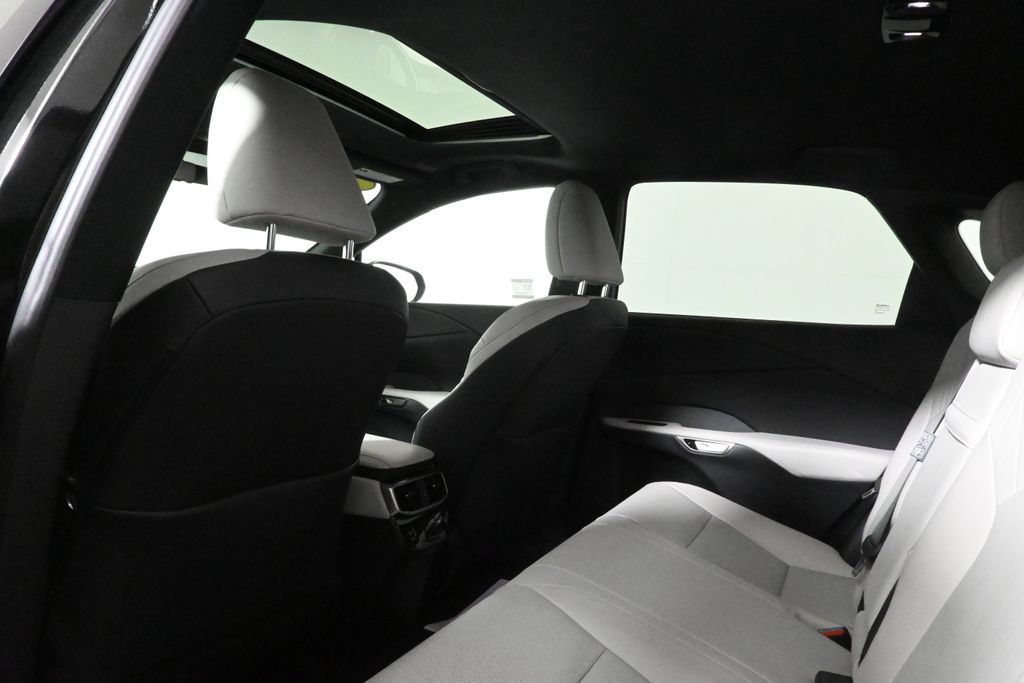 Thumbnail: 2023 Lexus RX - 32