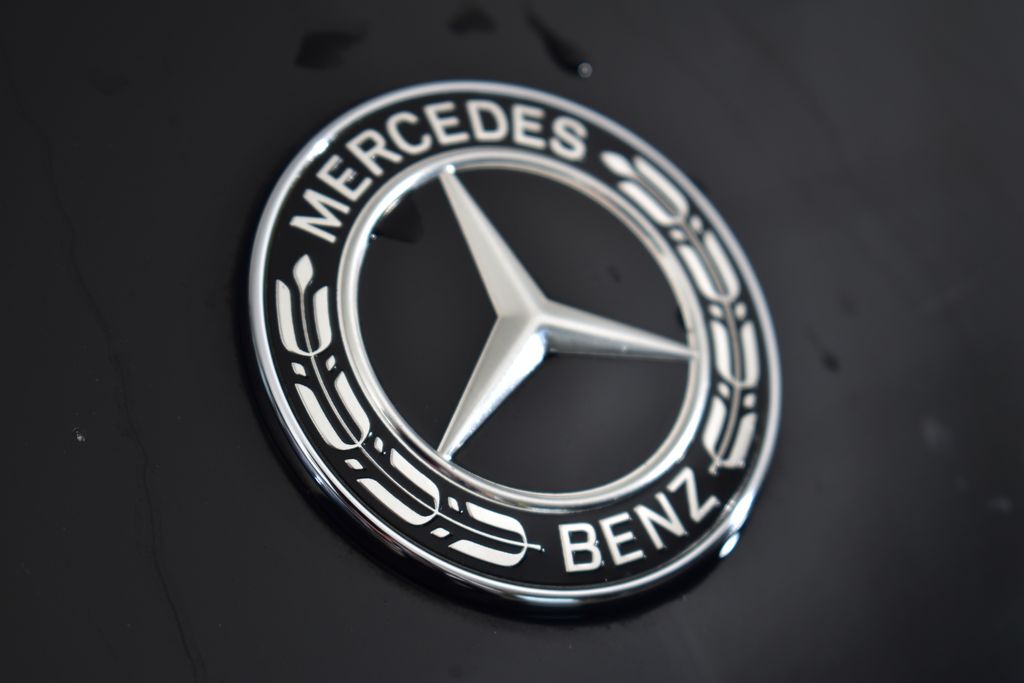 Thumbnail: 2019 Mercedes-Benz C-Class - 10