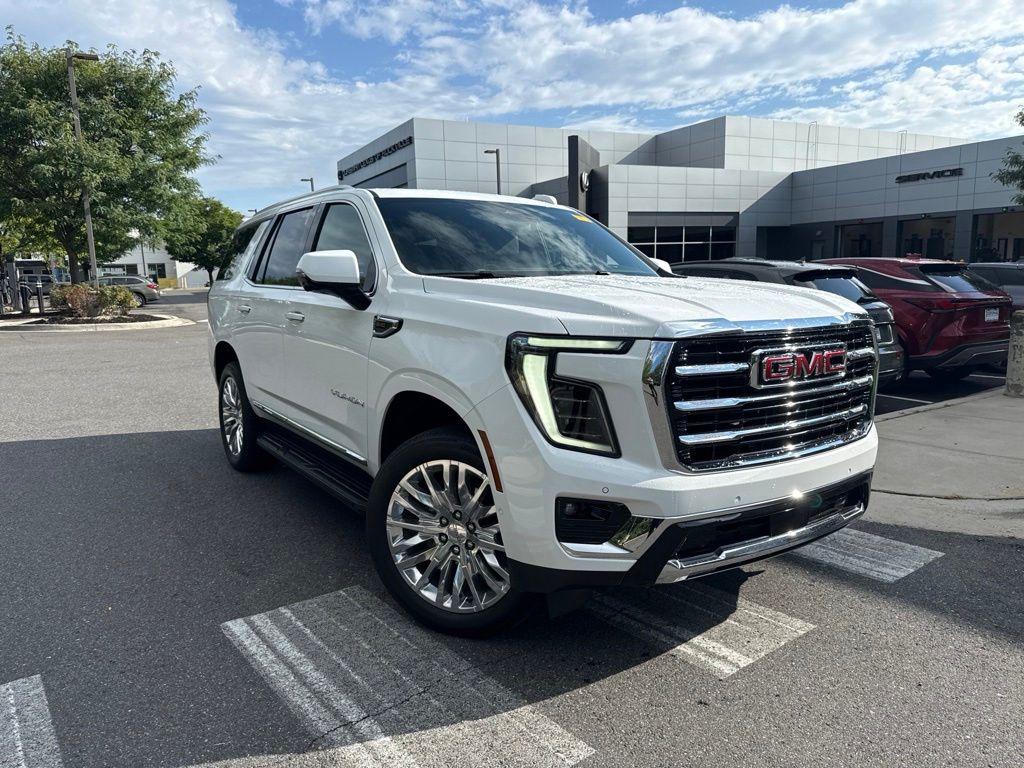 Summit White 2025 GMC Yukon SUV / Crossover Four-Wheel Drive