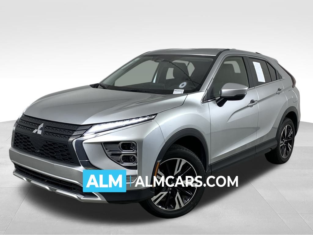2024 Mitsubishi Eclipse Cross SE's photo