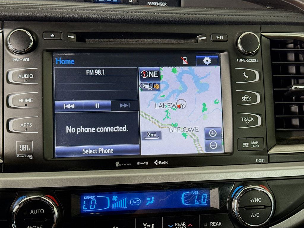 Thumbnail: 2019 Toyota Highlander - 13