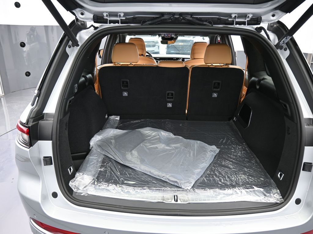 New 2025 Silver Zynith Jeep Summit image 47