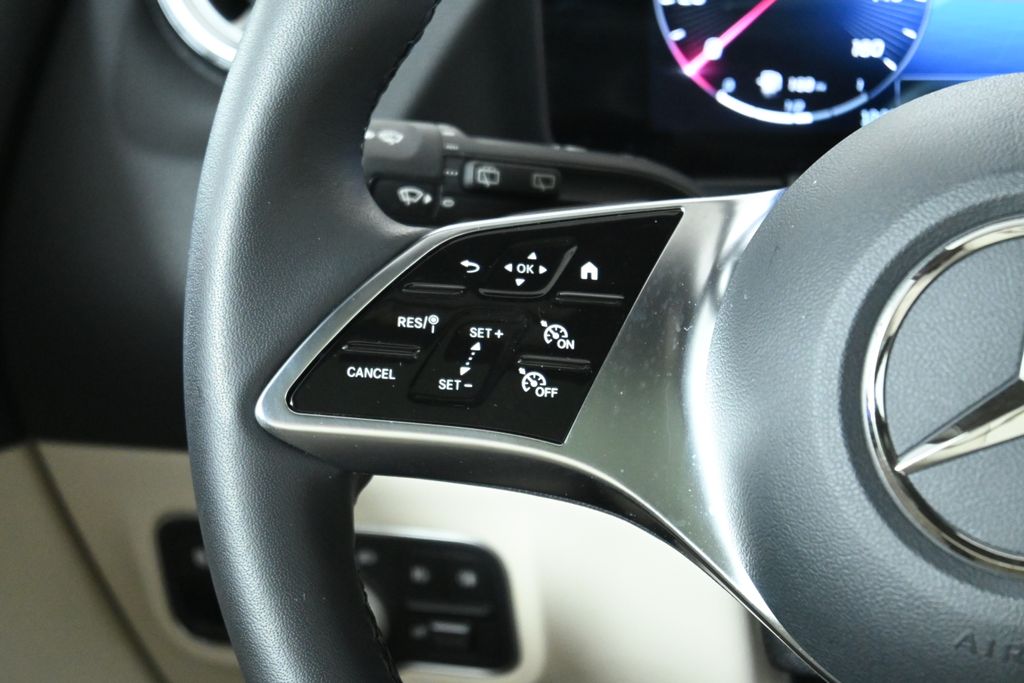 Thumbnail: 2026 Mercedes-Benz GLA - 18