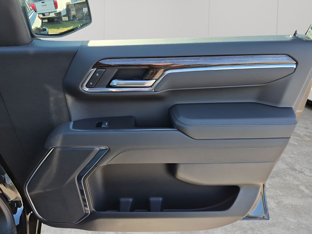 New 2026 Black GMC SLE image 13