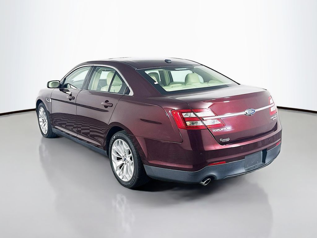 Used 2018 Red Ford Limited image 5