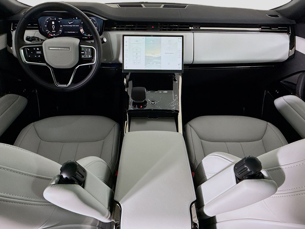 Thumbnail: 2026 Land Rover Range Rover Sport - 13