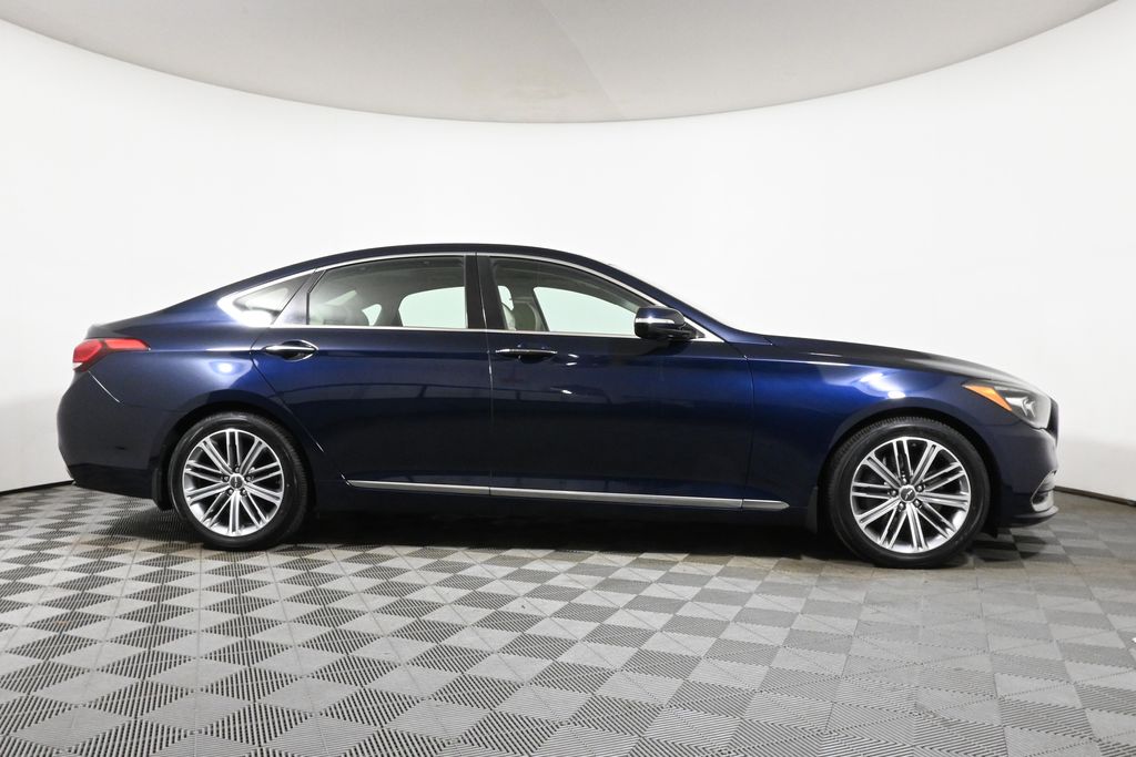 Thumbnail: 2019 Genesis G80 - 9
