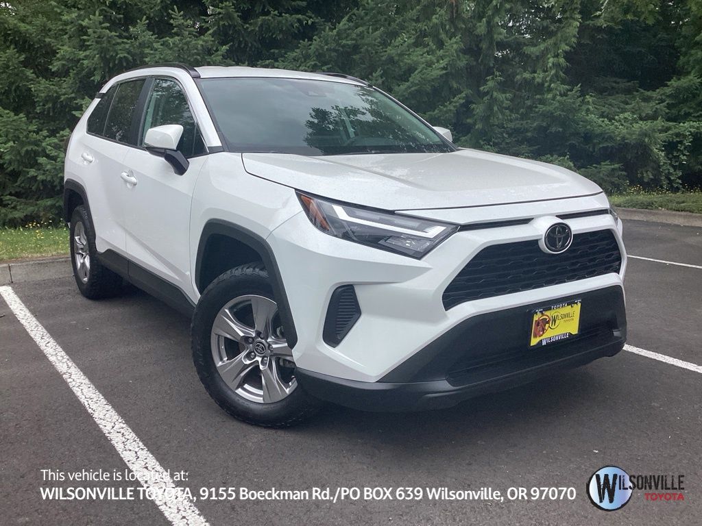 2023 Toyota RAV4 XLE AWD