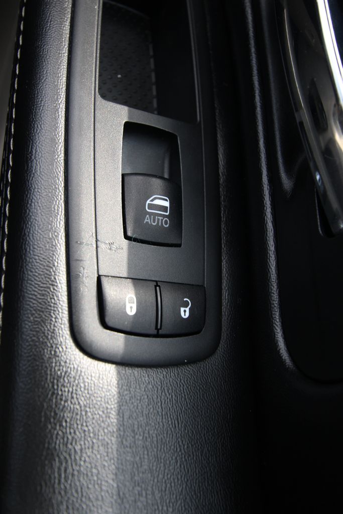 Used 2019 Dodge Grand Caravan Van