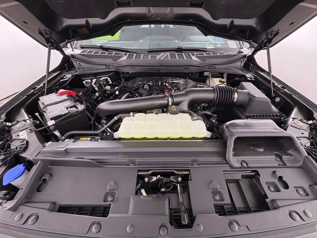 New 2026 Gray Ford Lariat image 33