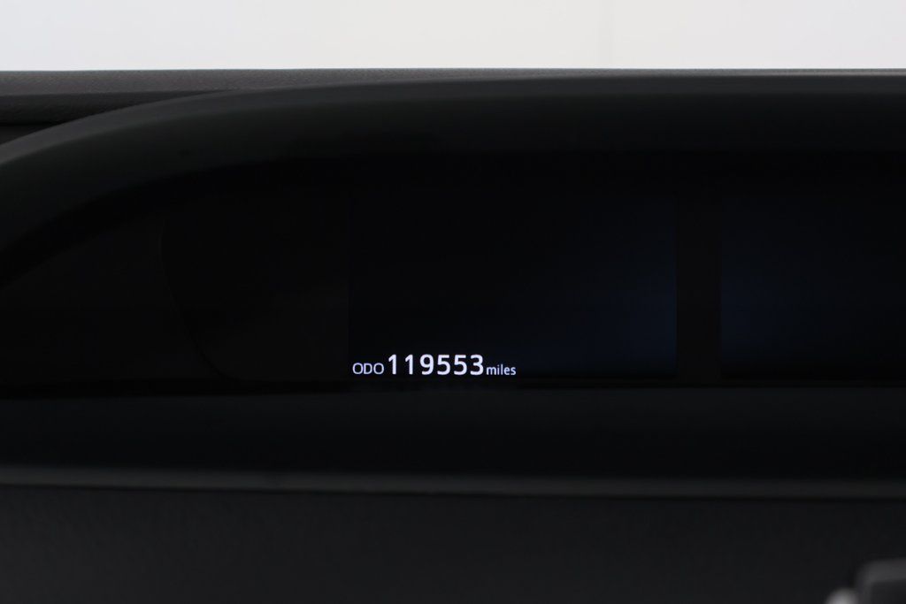 Thumbnail: 2016 Toyota Prius - 17