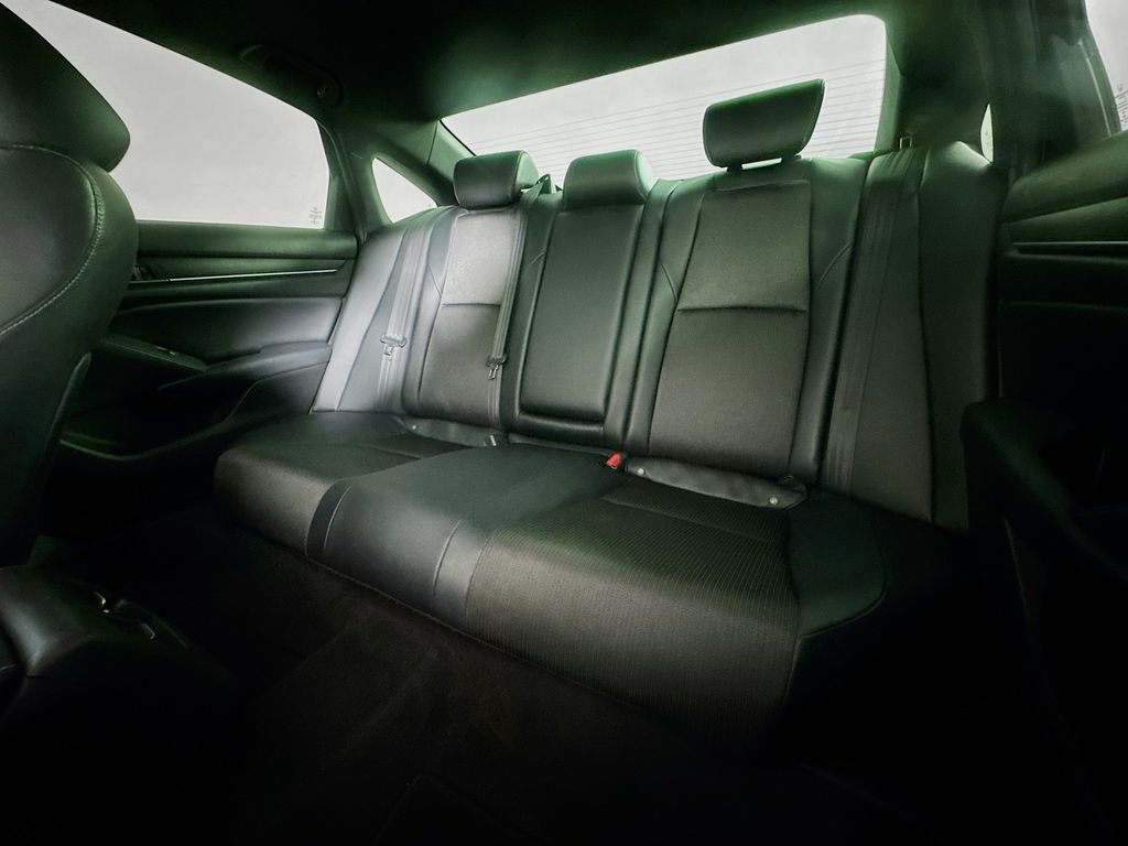 Used Car 2018 Honda Accord  Sport 2.0t For Sale In Austin, Texas