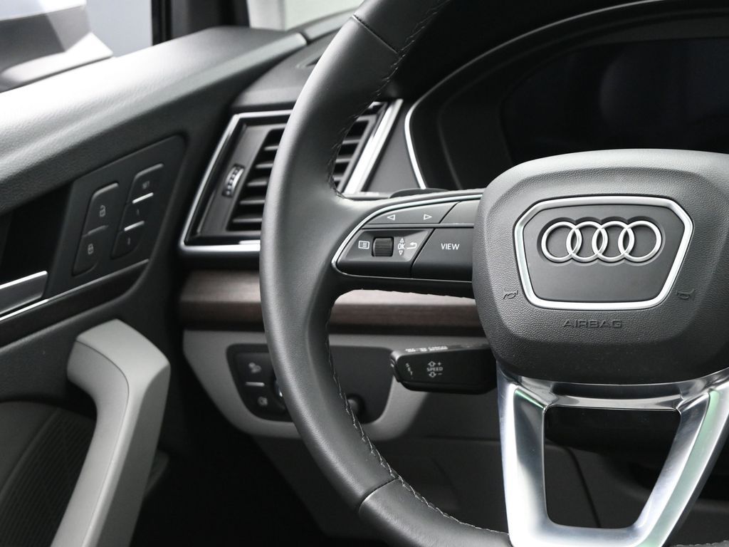 2022 Audi Q5 quattro S line Prem Plus 45 TFSI