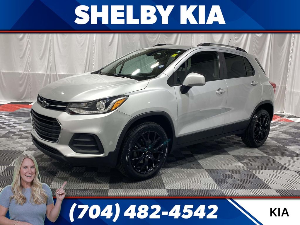 Silver Ice Metallic 2022 Chevrolet Trax LT AWD SUV / Crossover All-Wheel Drive 6-Speed Automatic