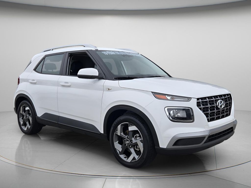 2023 Hyundai Venue - $17,599