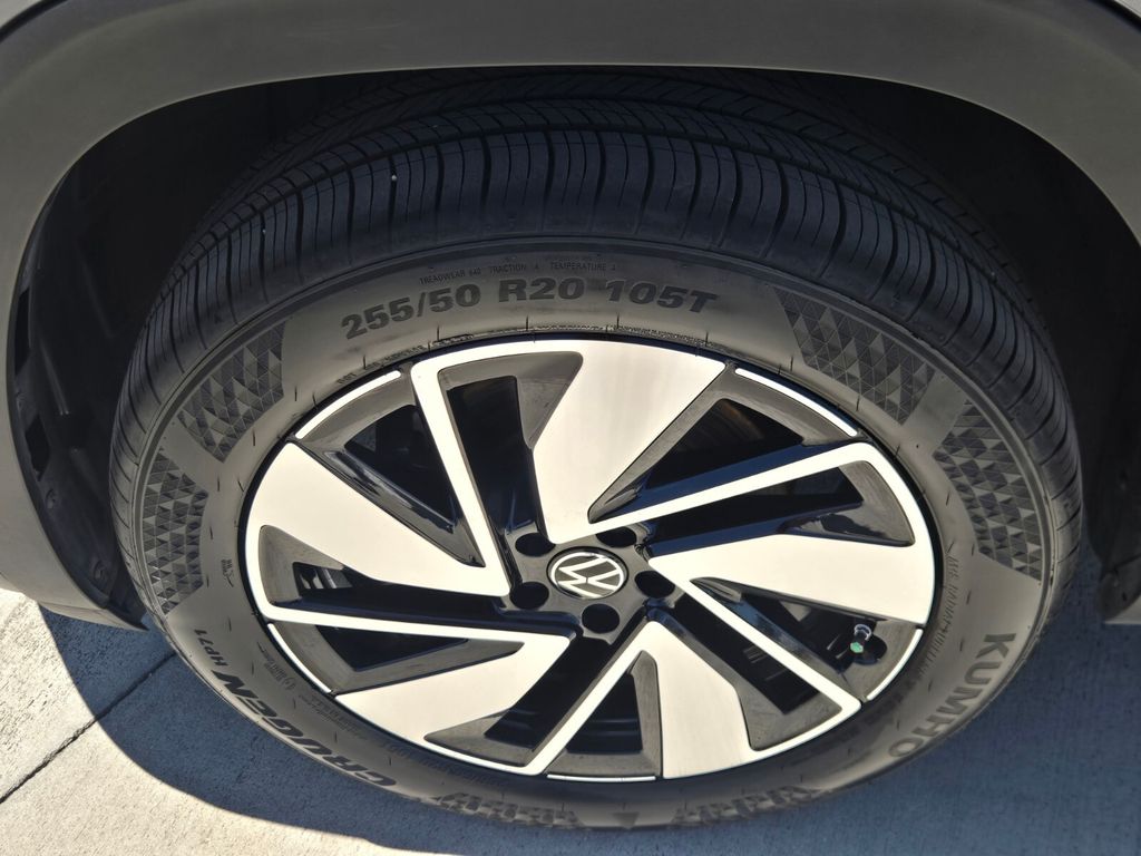 2024 Volkswagen Atlas - $26,500