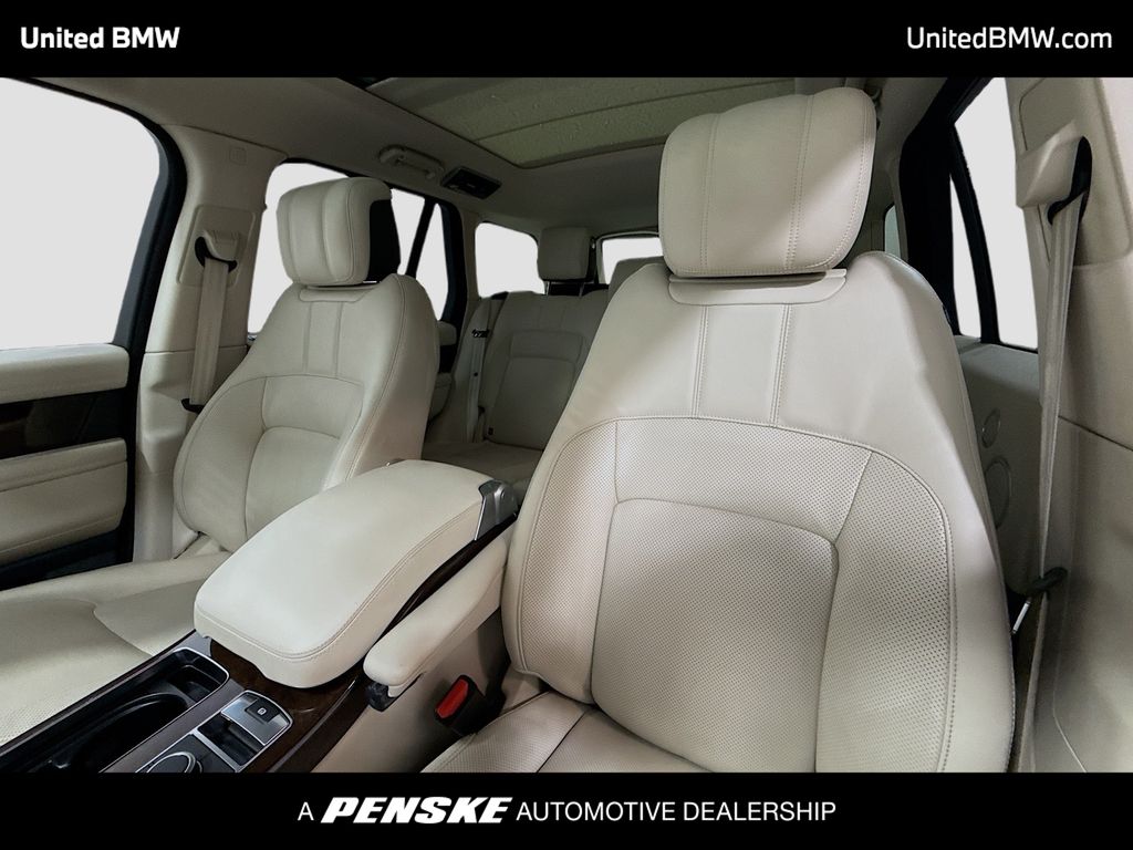 Thumbnail: 2021 Land Rover Range Rover - 5