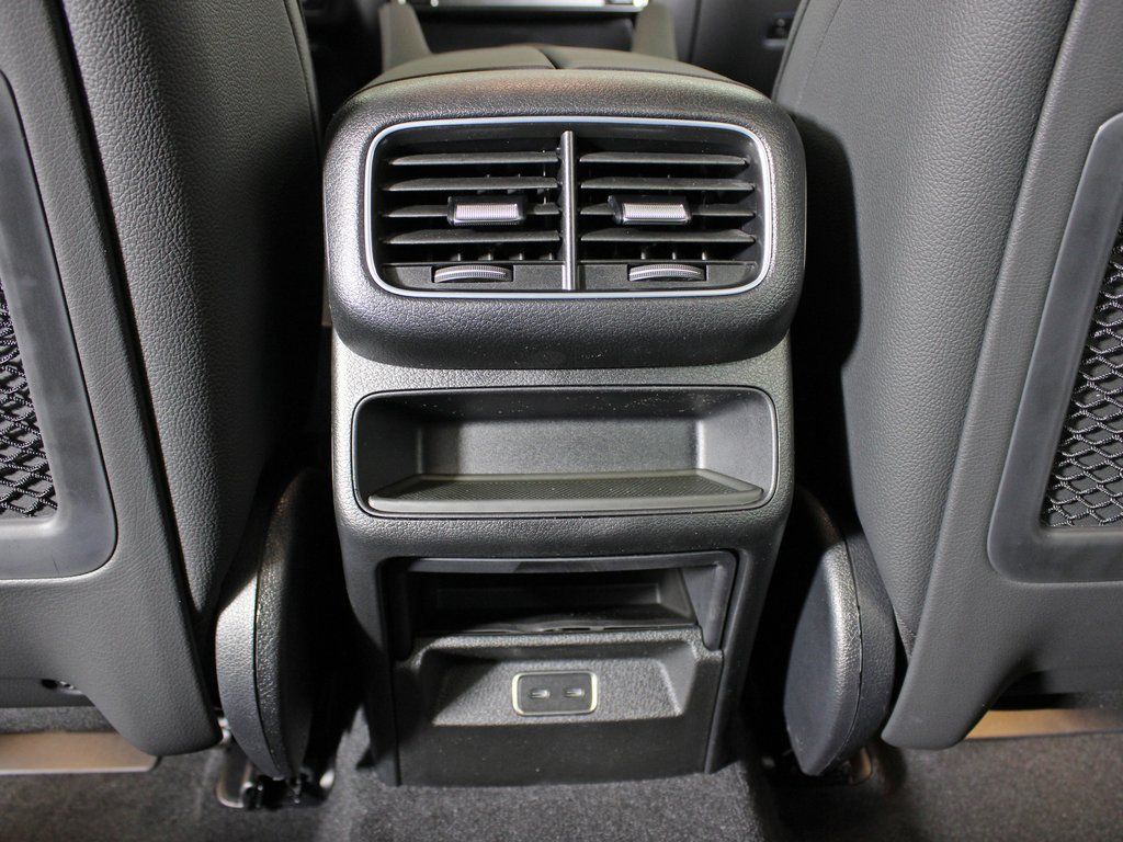 used 2026 Mercedes-Benz GLE car, priced at $69,420