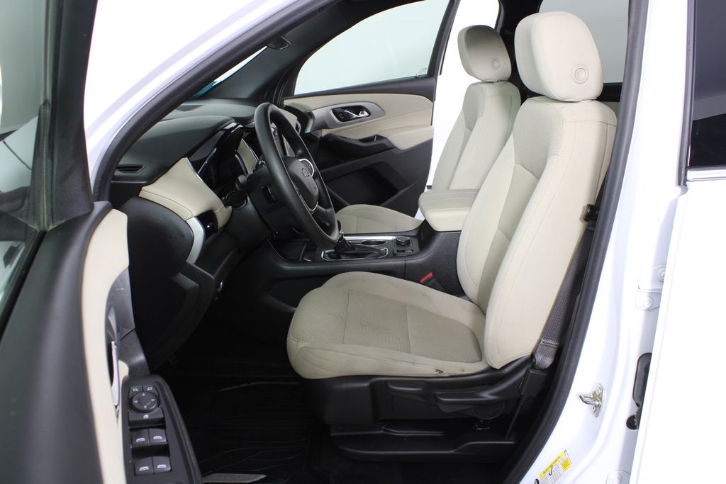 Used 2022 Chevrolet Traverse for sale in 