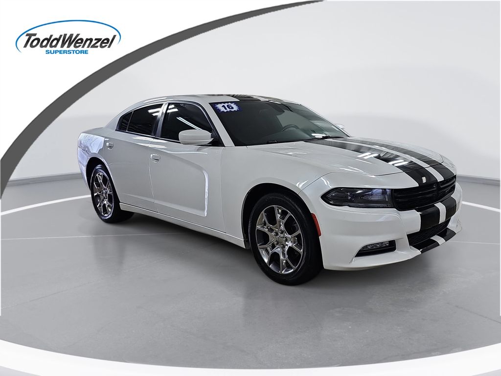 White (Ivory Tri-Coat Pearl) 2016 Dodge Charger SXT AWD Sedan All-Wheel Drive 8-Speed Automatic