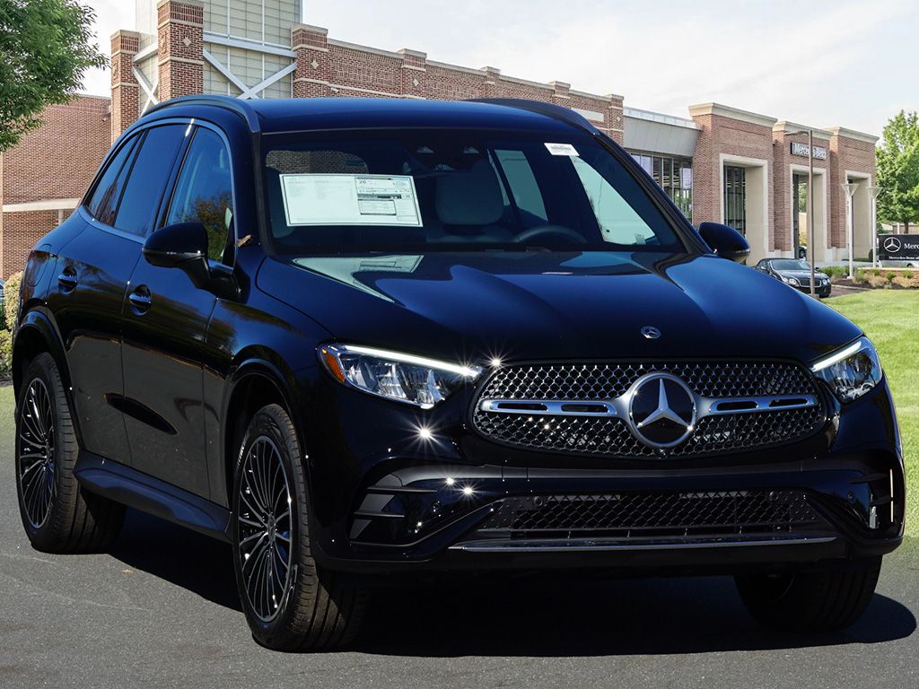 Thumbnail: 2026 Mercedes-Benz GLC - 3