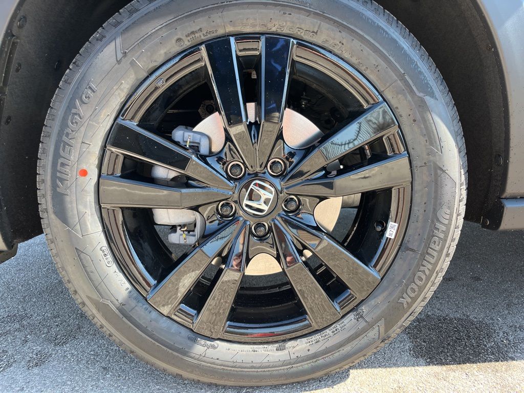 Thumbnail: 2026 Honda HR-V - 6