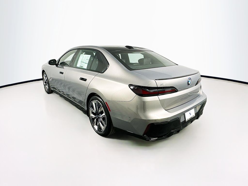 2024 BMW i7 xDrive60 7