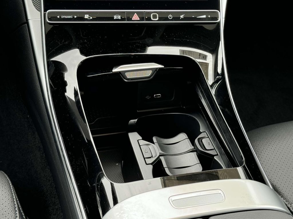 2024 Mercedes-Benz C-Class C 300 18