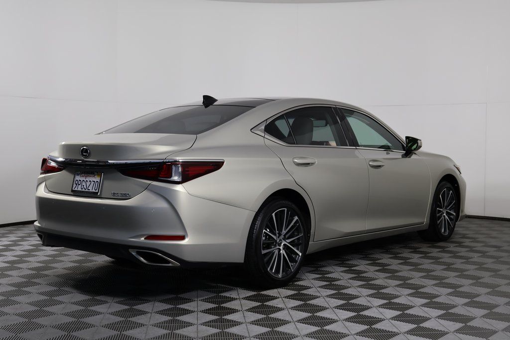 2025 Lexus ES 350 4