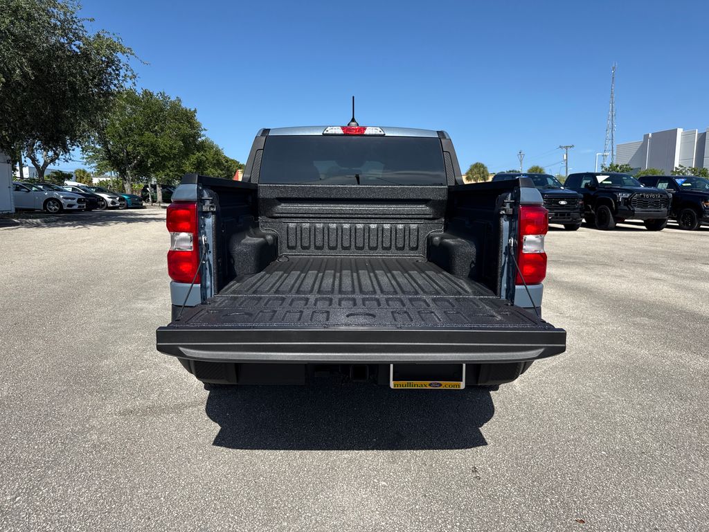 Certified Used 2025 Gray Ford XLT image 26