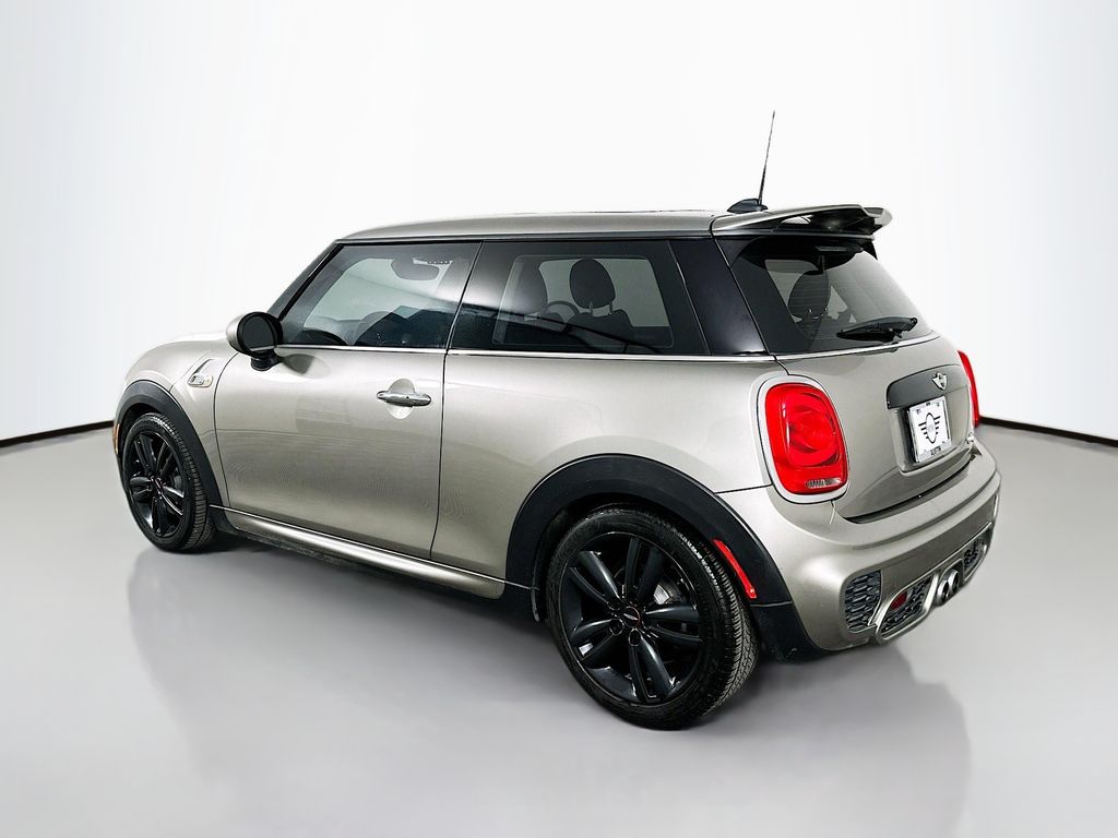 Thumbnail: 2017 MINI Cooper - 7