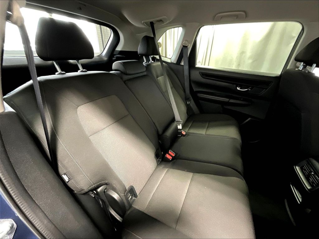 2025 Honda CR-V — photo 16