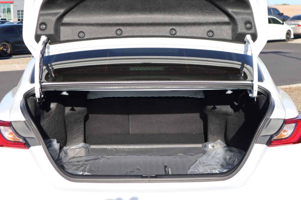 Thumbnail: 2026 Toyota Camry - 26