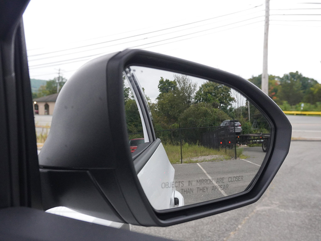 Used 2025 White Hyundai Limited image 44