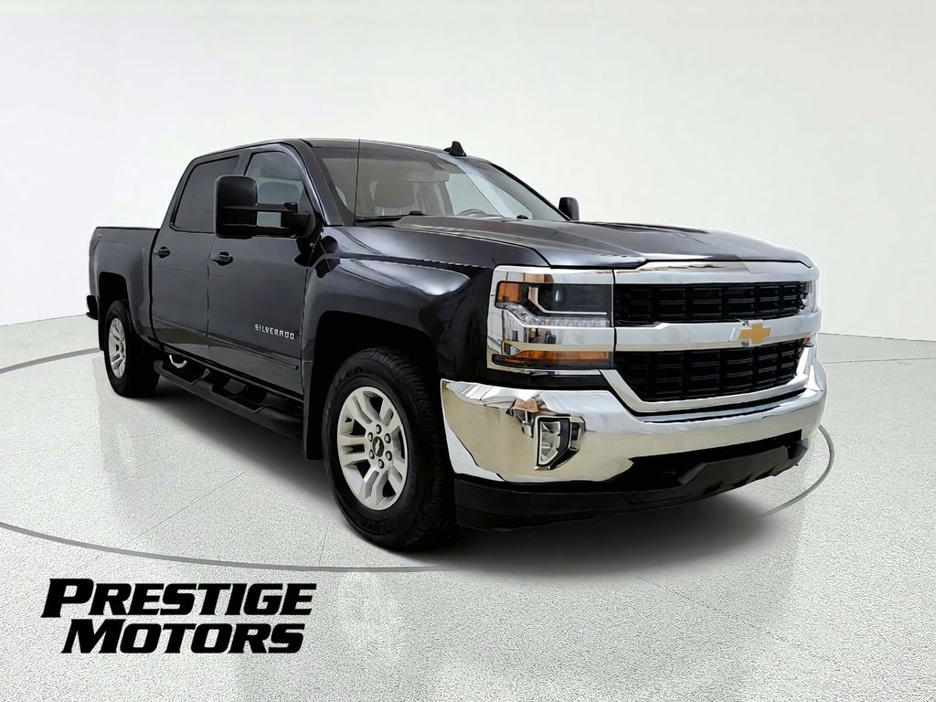 Gray (Graphite Metallic) 2017 Chevrolet Silverado 1500 Pickup Truck Four-Wheel Drive 6-Speed Automatic Overdrive